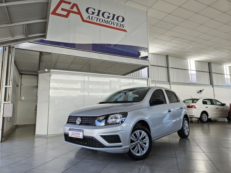 VOLKSWAGEN - GOL - 2022/2023 - Prata - R$ 59.000,00