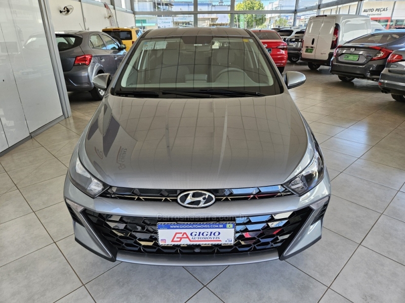 HYUNDAI - HB20S - 2023/2024 - Cinza - R$ 95.000,00