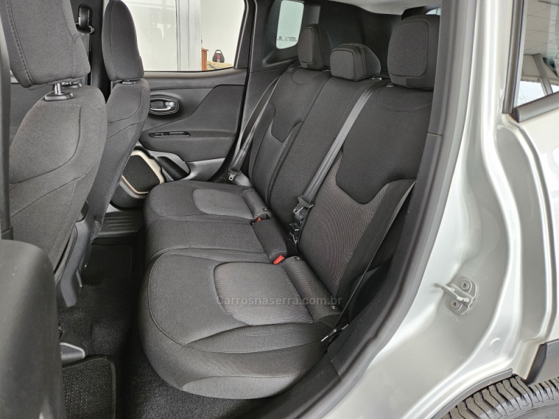 JEEP - RENEGADE - 2017/2017 - Prata - R$ 72.500,00