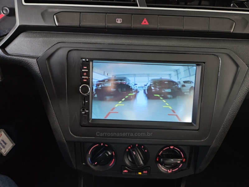 VOLKSWAGEN - VOYAGE - 2019/2020 - Branca - R$ 55.500,00