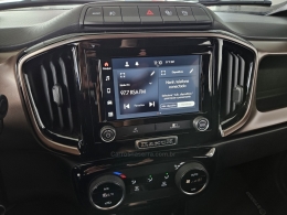 FIAT - STRADA - 2022/2023 - Branca - R$ 119.000,00